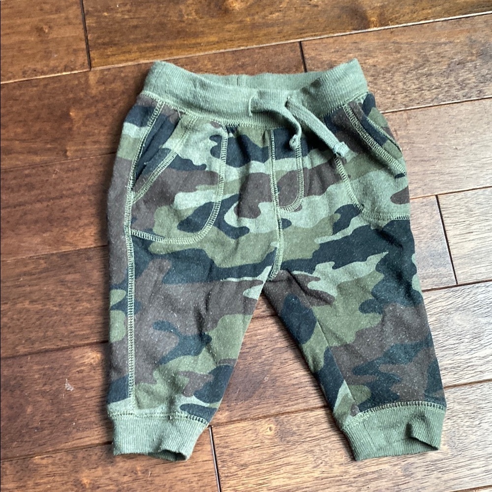 Tucker + Tate Camo Joggers